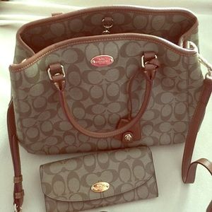 Bag with matching wallet-SOLD